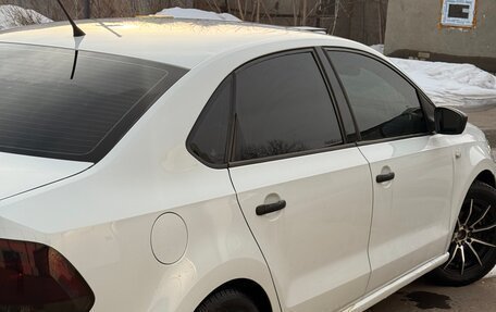 Volkswagen Polo VI (EU Market), 2014 год, 950 000 рублей, 4 фотография