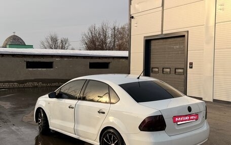 Volkswagen Polo VI (EU Market), 2014 год, 950 000 рублей, 2 фотография
