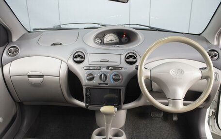 Toyota Platz, 2001 год, 265 000 рублей, 5 фотография