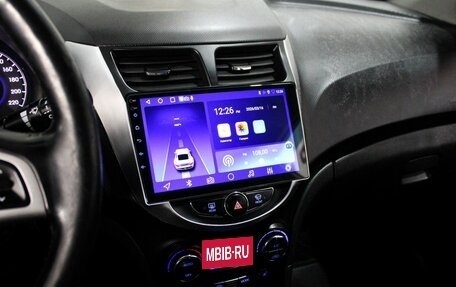 Hyundai Solaris II рестайлинг, 2013 год, 899 000 рублей, 10 фотография