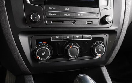 Volkswagen Jetta VI, 2016 год, 1 279 000 рублей, 12 фотография