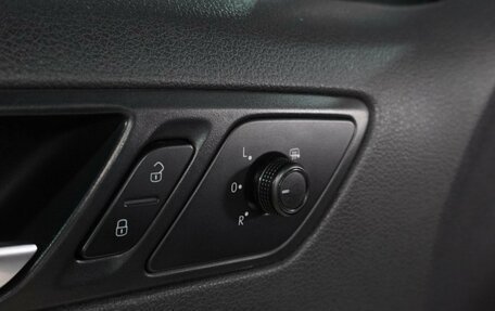 Volkswagen Jetta VI, 2016 год, 1 279 000 рублей, 14 фотография