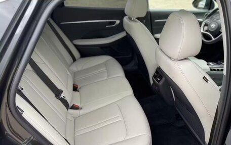 Hyundai Sonata VIII, 2022 год, 2 200 000 рублей, 15 фотография