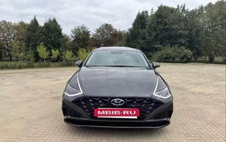 Hyundai Sonata VIII, 2022 год, 2 200 000 рублей, 2 фотография