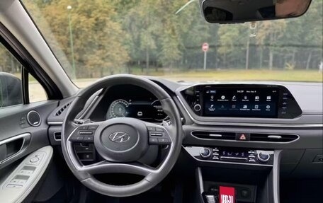 Hyundai Sonata VIII, 2022 год, 2 200 000 рублей, 13 фотография