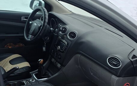 Ford Focus II рестайлинг, 2010 год, 589 000 рублей, 18 фотография