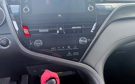 Toyota Camry, 2021 год, 12 фотография