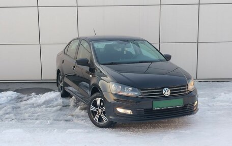 Volkswagen Polo VI (EU Market), 2015 год, 850 000 рублей, 3 фотография