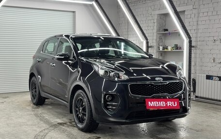 KIA Sportage IV рестайлинг, 2018 год, 2 245 000 рублей, 2 фотография