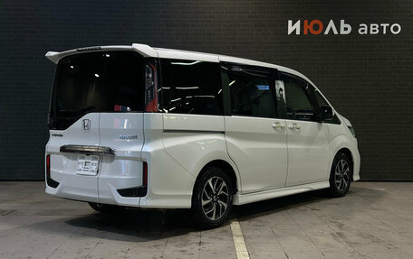 Honda Stepwgn IV, 2018 год, 2 160 000 рублей, 5 фотография