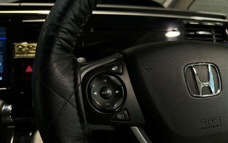 Honda Stepwgn IV, 2018 год, 2 160 000 рублей, 18 фотография