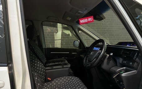 Honda Stepwgn IV, 2018 год, 2 160 000 рублей, 10 фотография