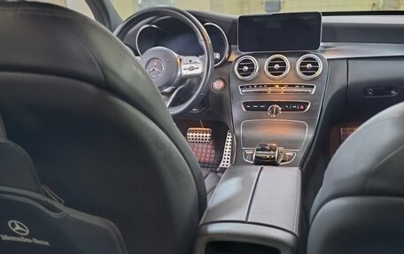 Mercedes-Benz C-Класс, 2019 год, 3 750 000 рублей, 6 фотография