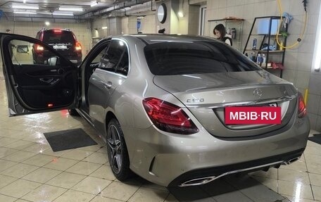 Mercedes-Benz C-Класс, 2019 год, 3 750 000 рублей, 4 фотография