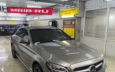 Mercedes-Benz C-Класс, 2019 год, 3 750 000 рублей, 2 фотография