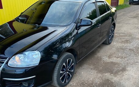 Volkswagen Jetta VI, 2008 год, 620 000 рублей, 8 фотография