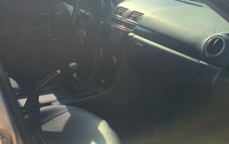 Mazda 3, 2006 год, 650 000 рублей, 7 фотография