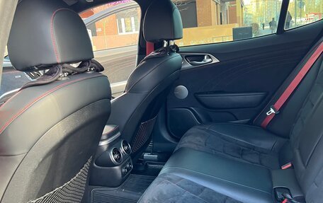 KIA Stinger I, 2021 год, 3 900 000 рублей, 15 фотография