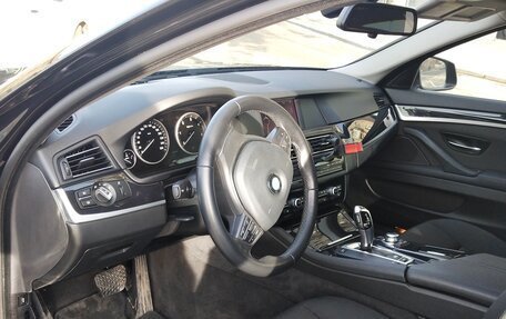 BMW 5 серия, 2011 год, 1 850 000 рублей, 11 фотография