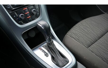 Opel Astra J, 2012 год, 880 000 рублей, 15 фотография