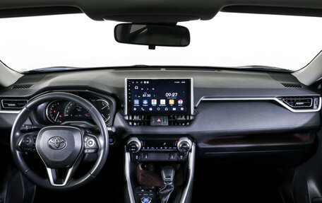 Toyota RAV4, 2022 год, 3 719 000 рублей, 13 фотография