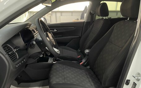 KIA Rio IV, 2018 год, 1 599 000 рублей, 20 фотография