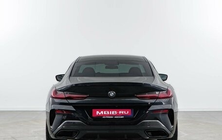 BMW 8 серия, 2021 год, 6 843 055 рублей, 4 фотография