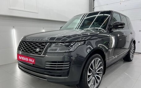 Land Rover Range Rover IV рестайлинг, 2020 год, 7 600 000 рублей, 2 фотография