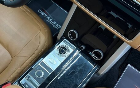 Land Rover Range Rover IV рестайлинг, 2020 год, 7 600 000 рублей, 14 фотография