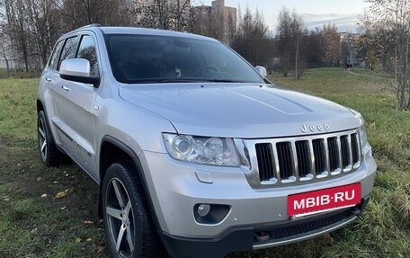 Jeep Grand Cherokee, 2012 год, 1 549 000 рублей, 2 фотография