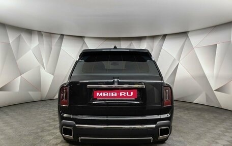 Rolls-Royce Cullinan, 2021 год, 45 000 000 рублей, 8 фотография