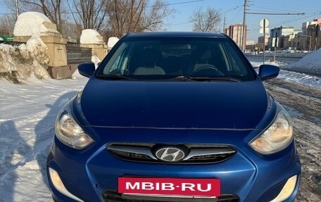 Hyundai Solaris II рестайлинг, 2013 год, 620 000 рублей, 7 фотография