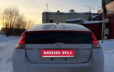 Honda Insight II рестайлинг, 2009 год, 680 000 рублей, 3 фотография