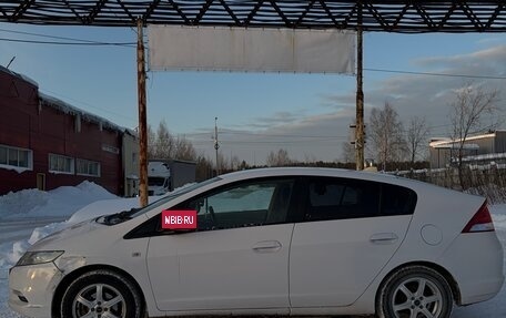 Honda Insight II рестайлинг, 2009 год, 680 000 рублей, 2 фотография