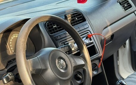 Volkswagen Polo VI (EU Market), 2011 год, 530 000 рублей, 3 фотография