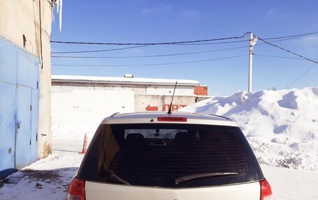 Opel Zafira B, 2008 год, 660 000 рублей, 8 фотография