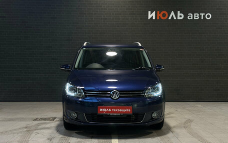 Volkswagen Touran III, 2014 год, 1 345 000 рублей, 2 фотография