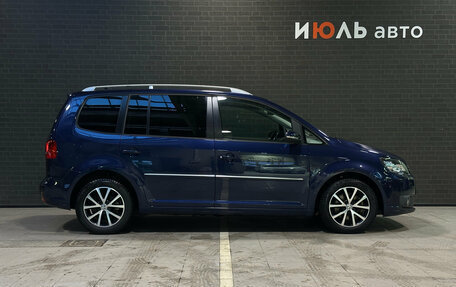 Volkswagen Touran III, 2014 год, 1 345 000 рублей, 4 фотография