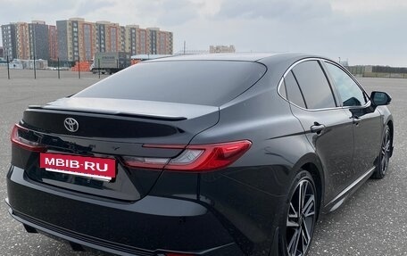 Toyota Camry, 2024 год, 3 640 000 рублей, 5 фотография