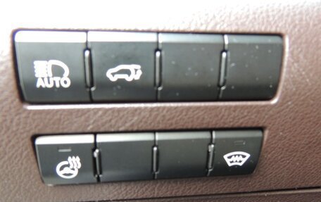 Lexus RX IV рестайлинг, 2017 год, 4 700 000 рублей, 16 фотография