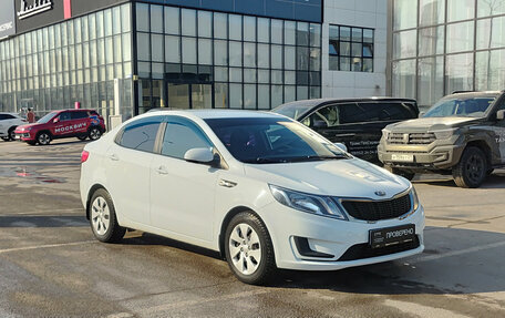KIA Rio III рестайлинг, 2013 год, 900 000 рублей, 3 фотография