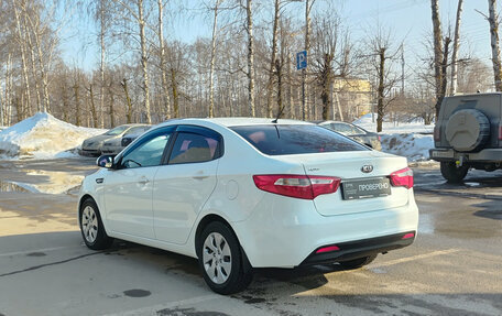 KIA Rio III рестайлинг, 2013 год, 900 000 рублей, 7 фотография