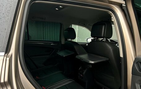 Volkswagen Tiguan II, 2018 год, 2 482 700 рублей, 9 фотография