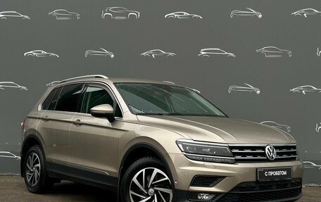 Volkswagen Tiguan II, 2018 год, 2 482 700 рублей, 3 фотография