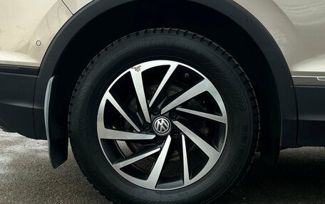 Volkswagen Tiguan II, 2018 год, 2 482 700 рублей, 24 фотография