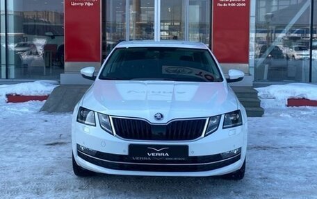 Skoda Octavia, 2019 год, 1 930 000 рублей, 2 фотография