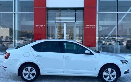 Skoda Octavia, 2019 год, 1 930 000 рублей, 9 фотография