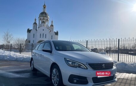 Peugeot 308 II, 2020 год, 1 300 000 рублей, 2 фотография