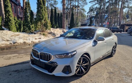 BMW 5 серия, 2025 год, 8 700 000 рублей, 6 фотография