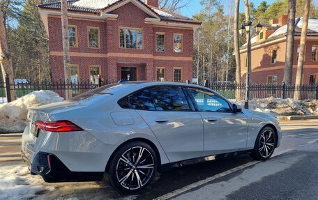 BMW 5 серия, 2025 год, 8 700 000 рублей, 7 фотография